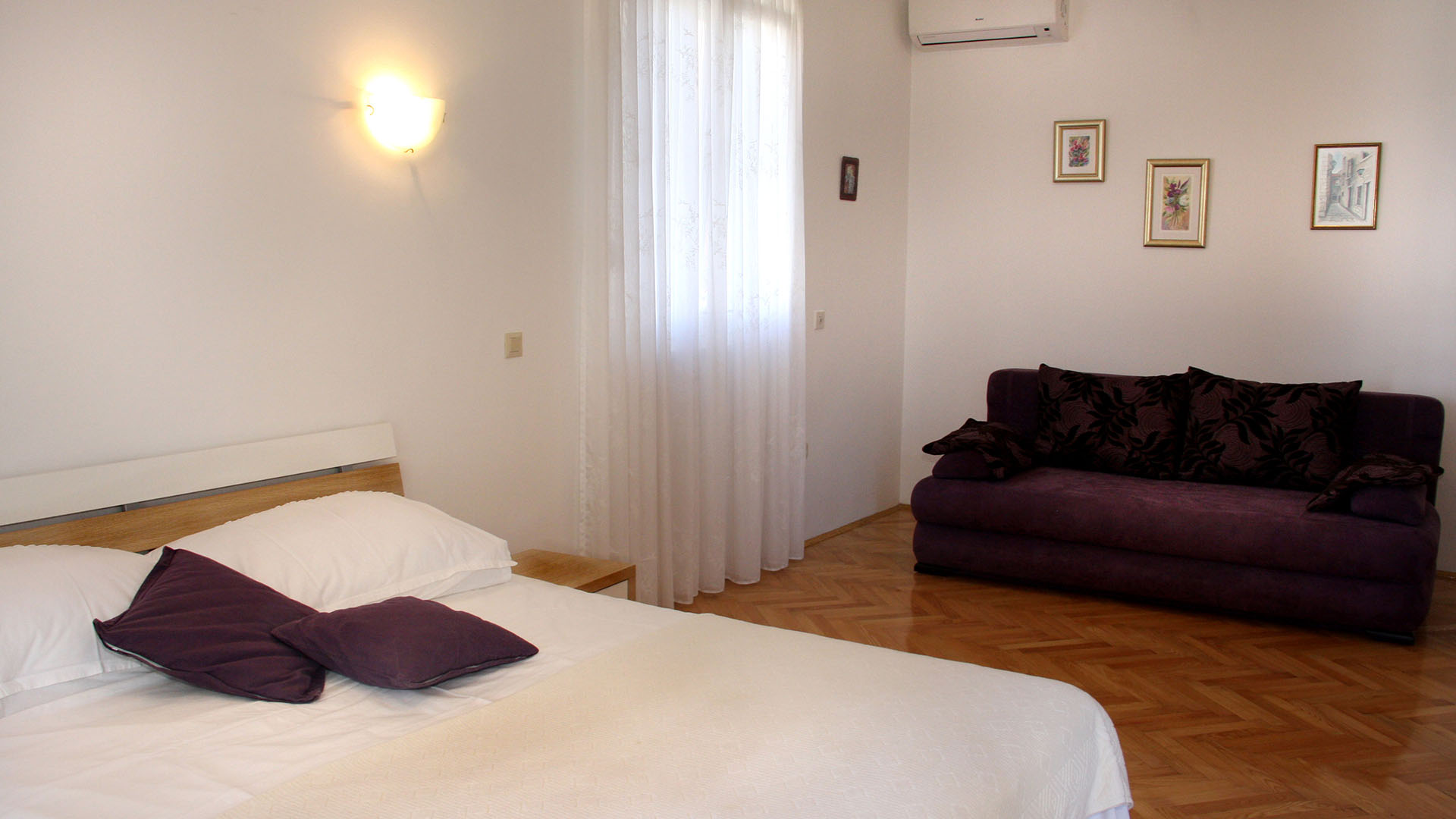 Beachside holiday house Stone - Eos Croatia
