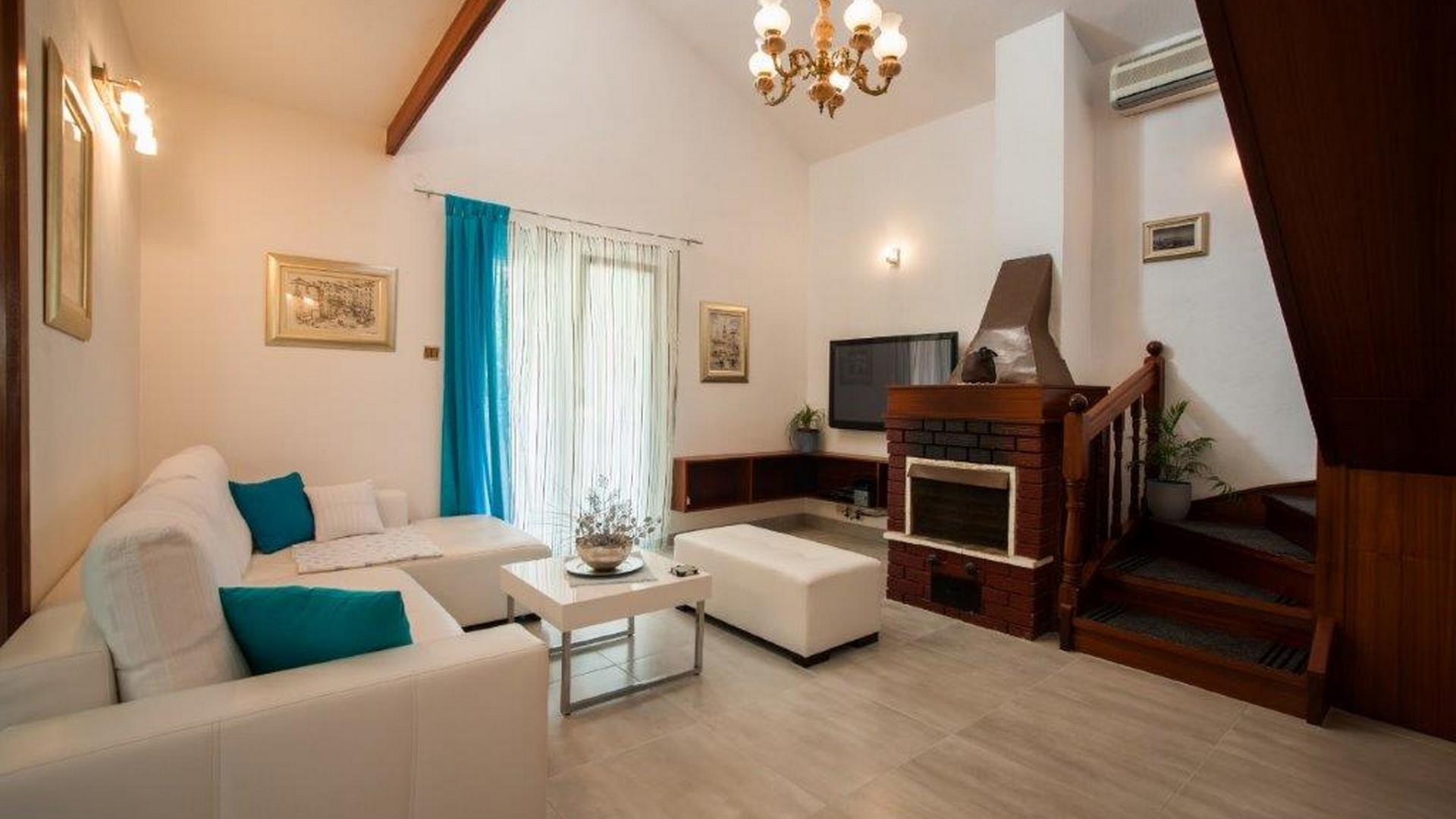 Charming villa Layla with pool near beach - EOS Croatia