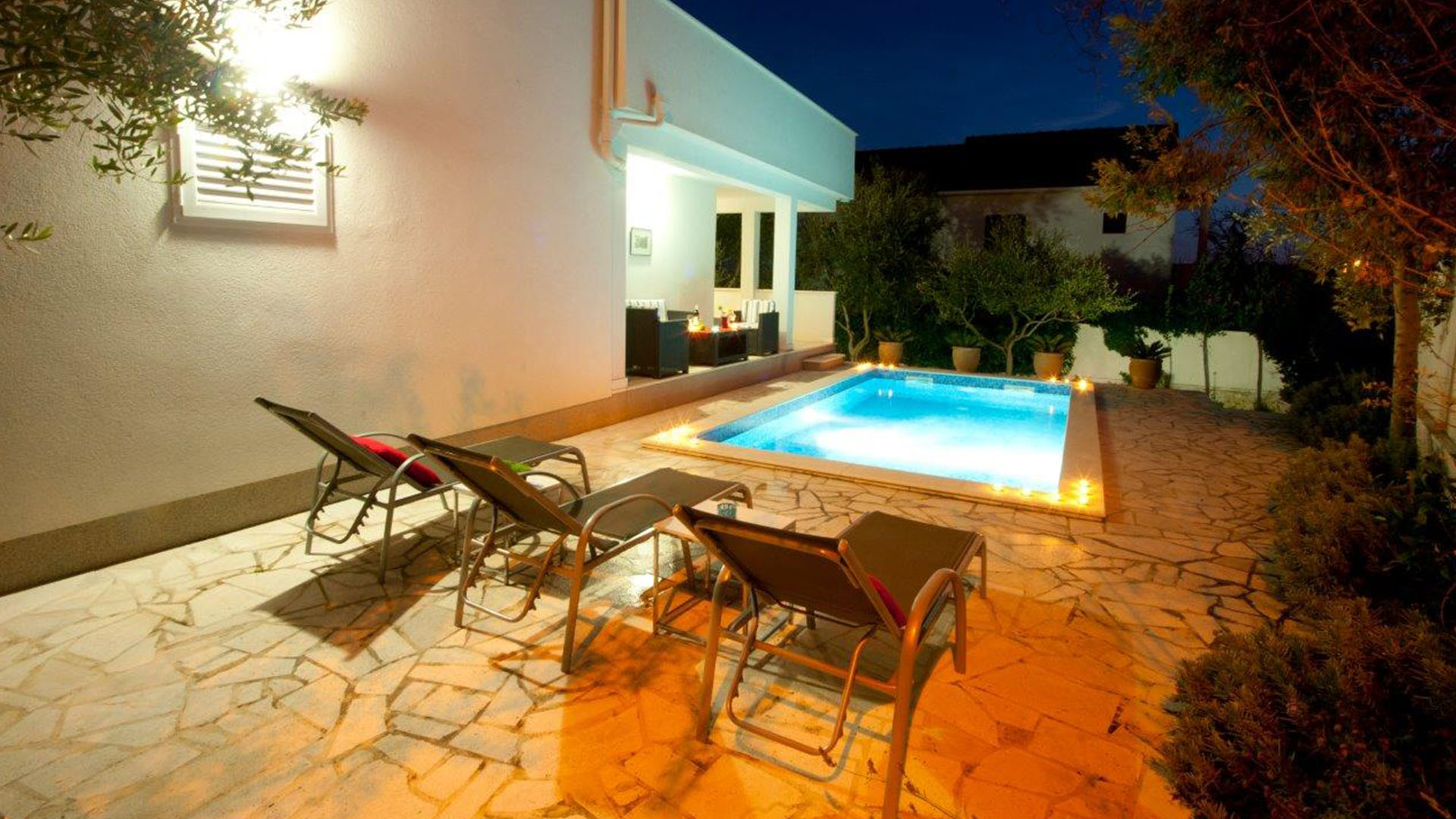 Charming villa Layla with pool near beach - EOS Croatia