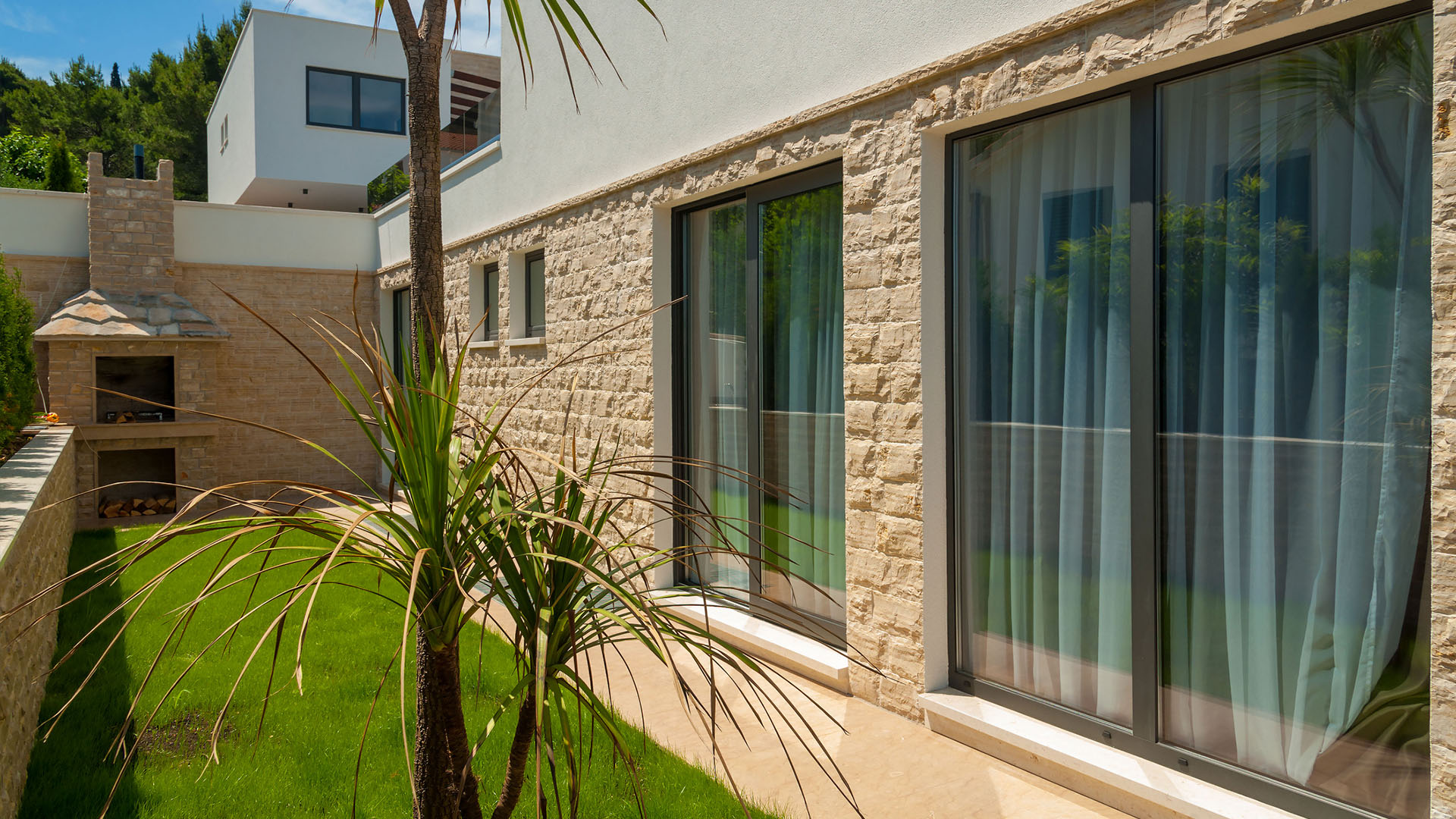 Luxury beachside villa Rose - Eos Croatia