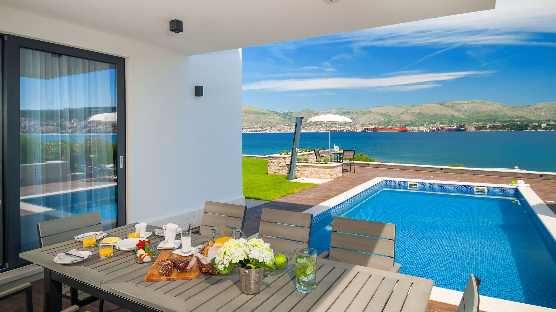 Luxury beachside villa Rose - Eos Croatia