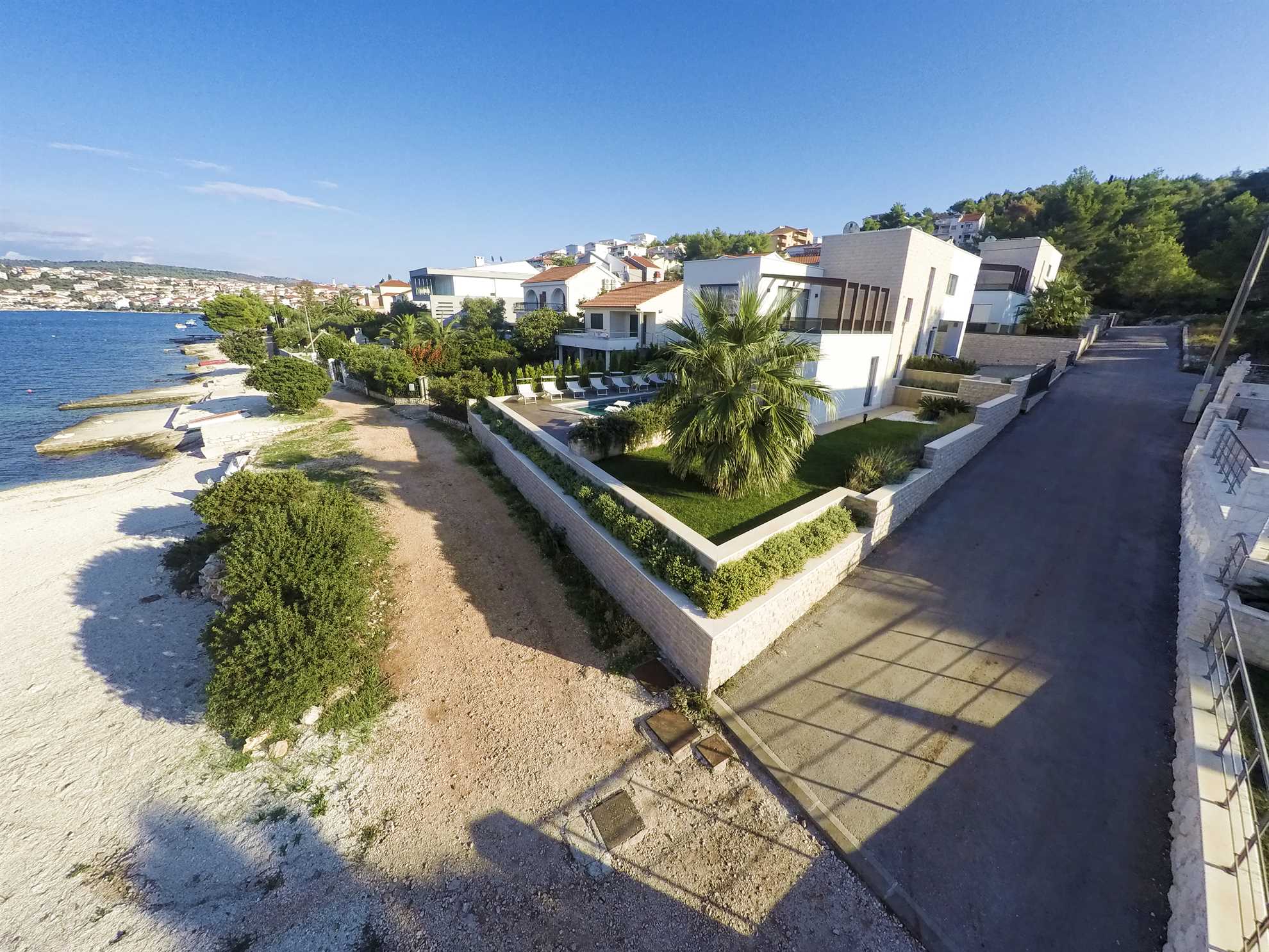 Luxury beachside villa Rose - Eos Croatia