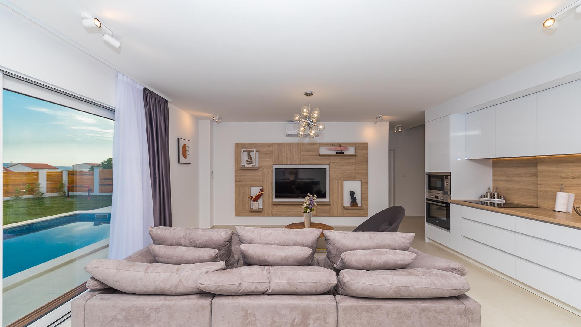Modern luxurious villa Sophia