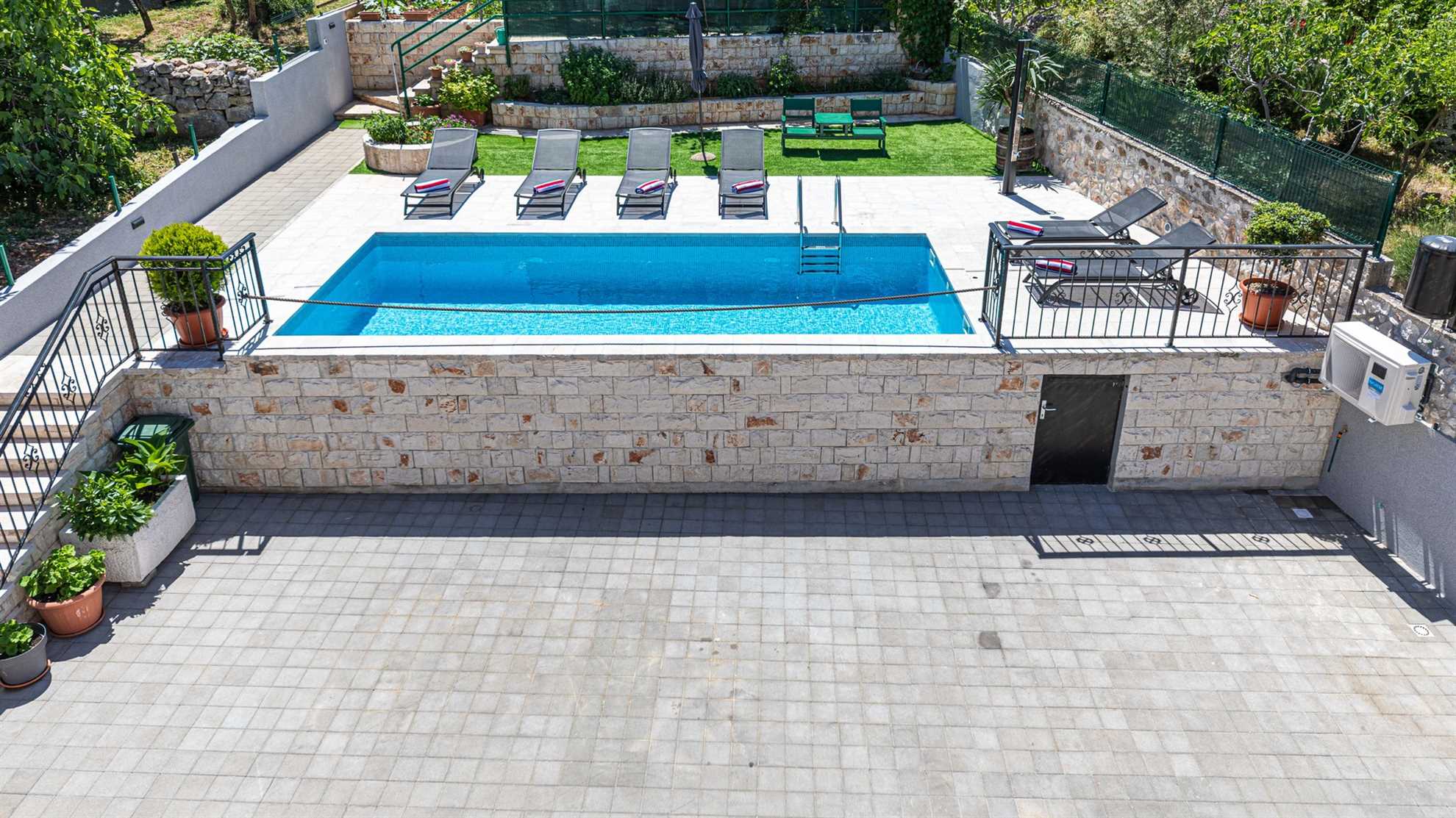 Villa Nina  - EOS CROATIA
