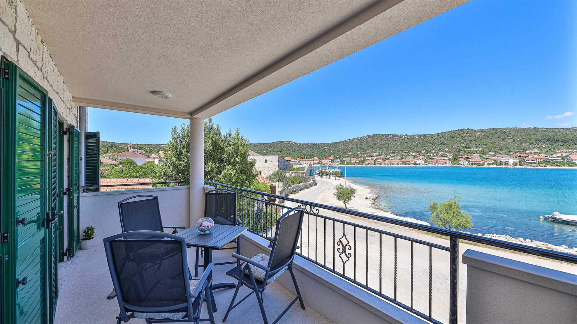 Villa Nina  - EOS CROATIA