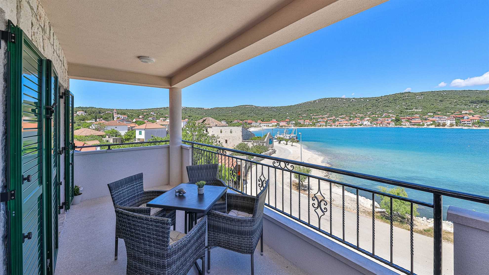 Villa Nina  - EOS CROATIA
