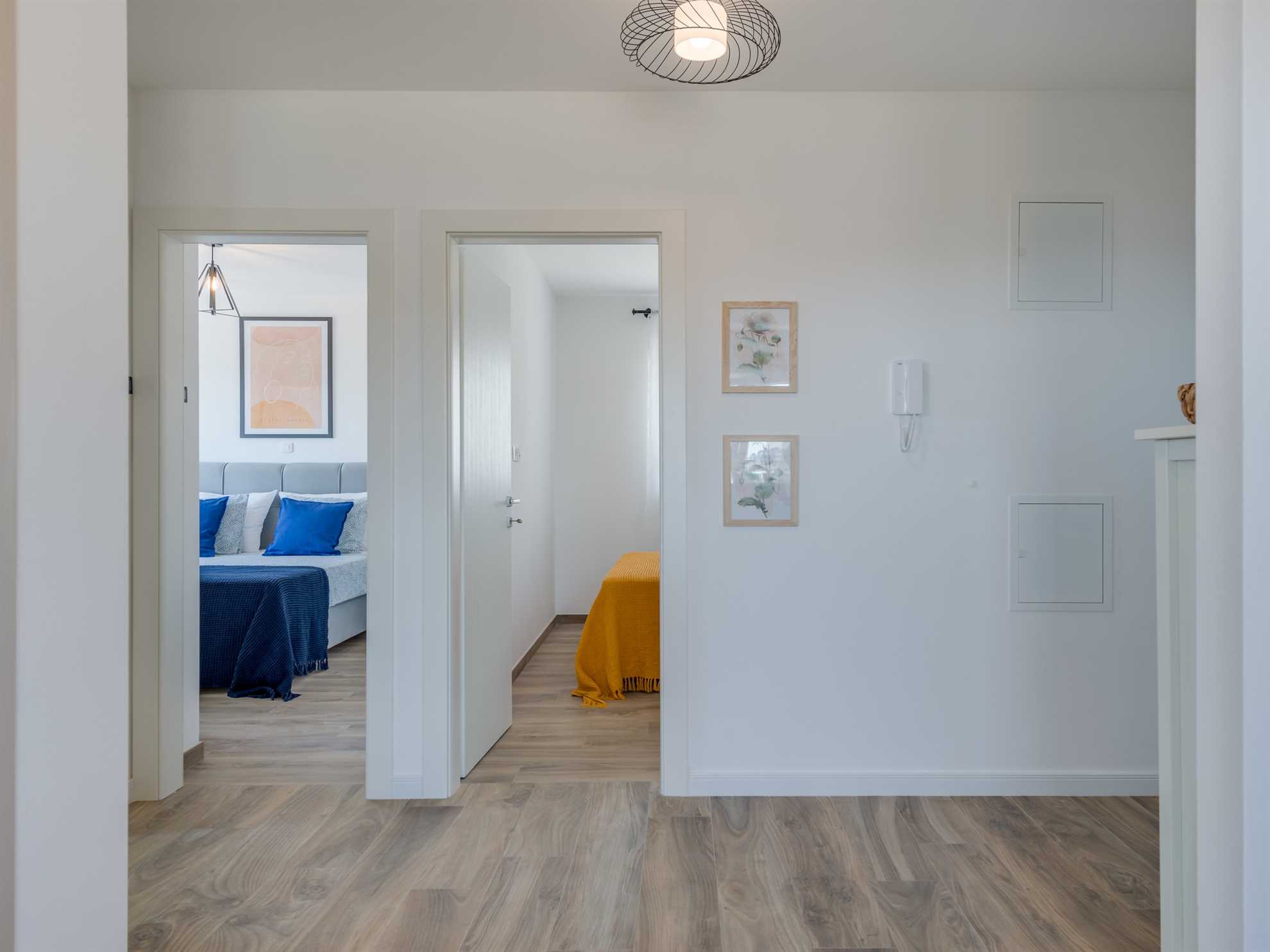 Apartment Breeze with balcony near Trogir center - EOS Croatia