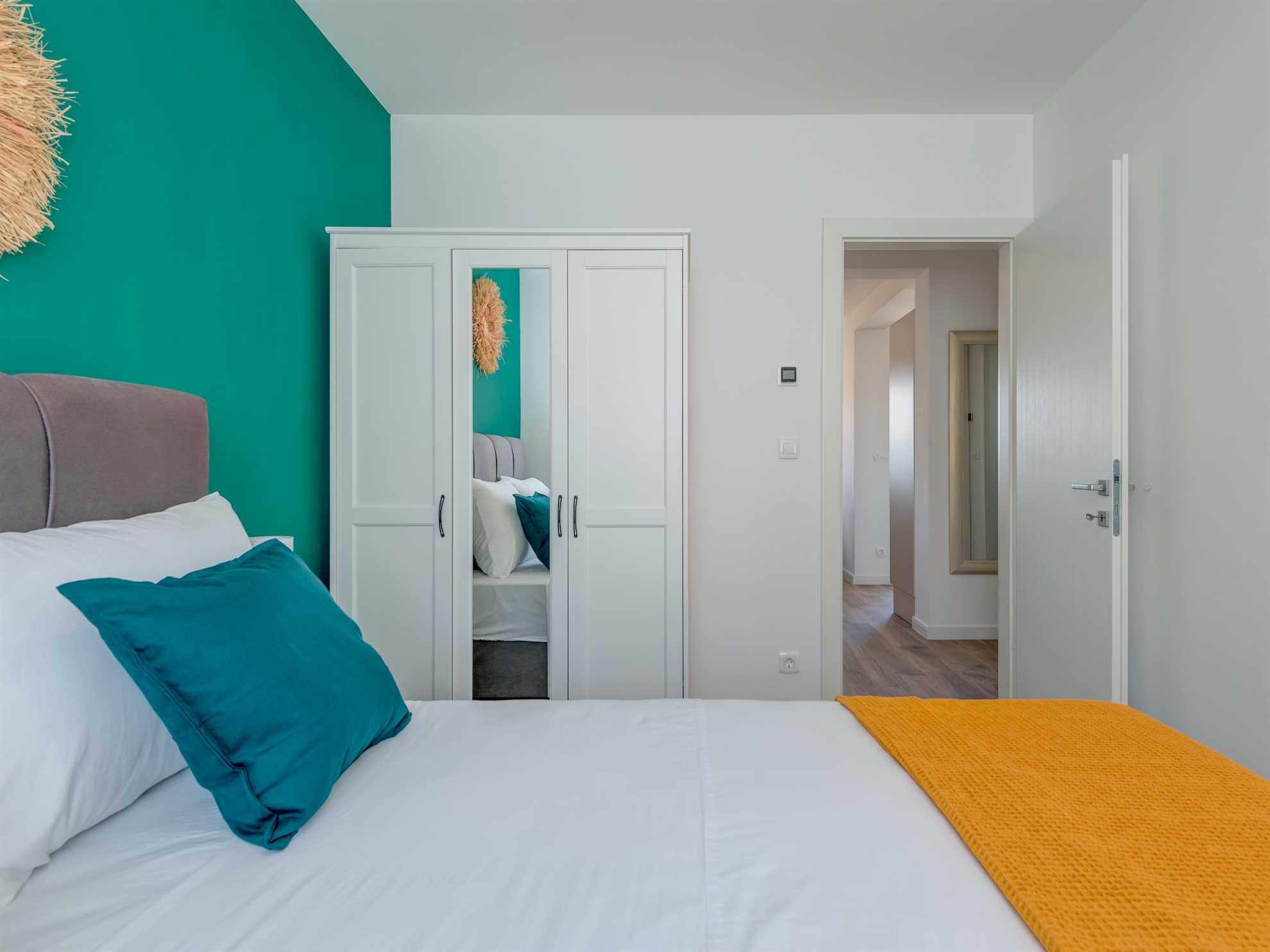 Apartment Breeze with balcony near Trogir center - EOS Croatia