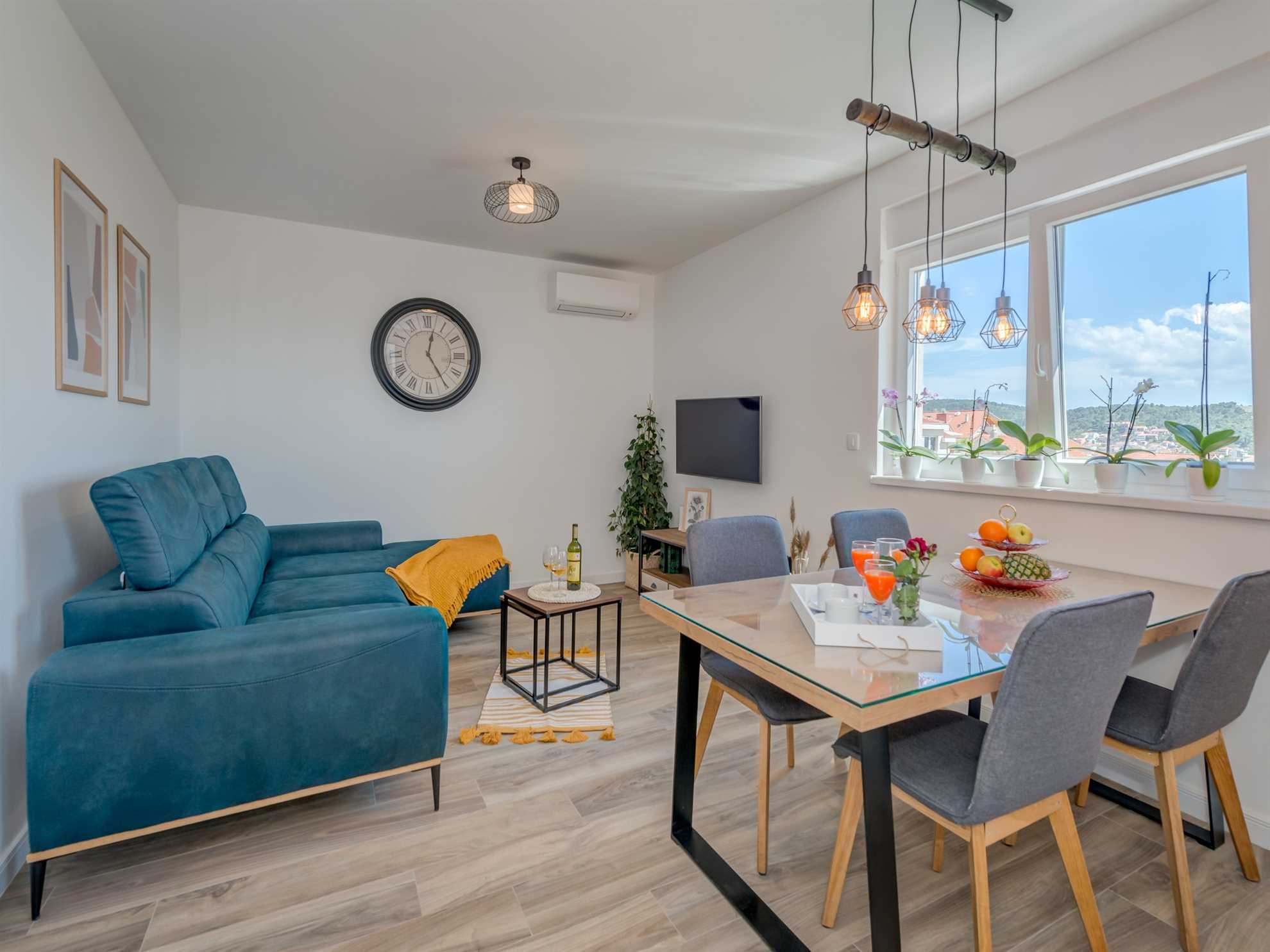 Apartment Breeze with balcony near Trogir center - EOS Croatia