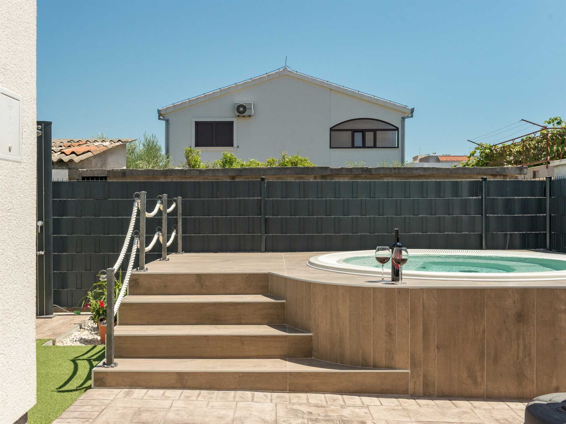 Luxury apartment Sun with jacuzzi - Eos Croatia