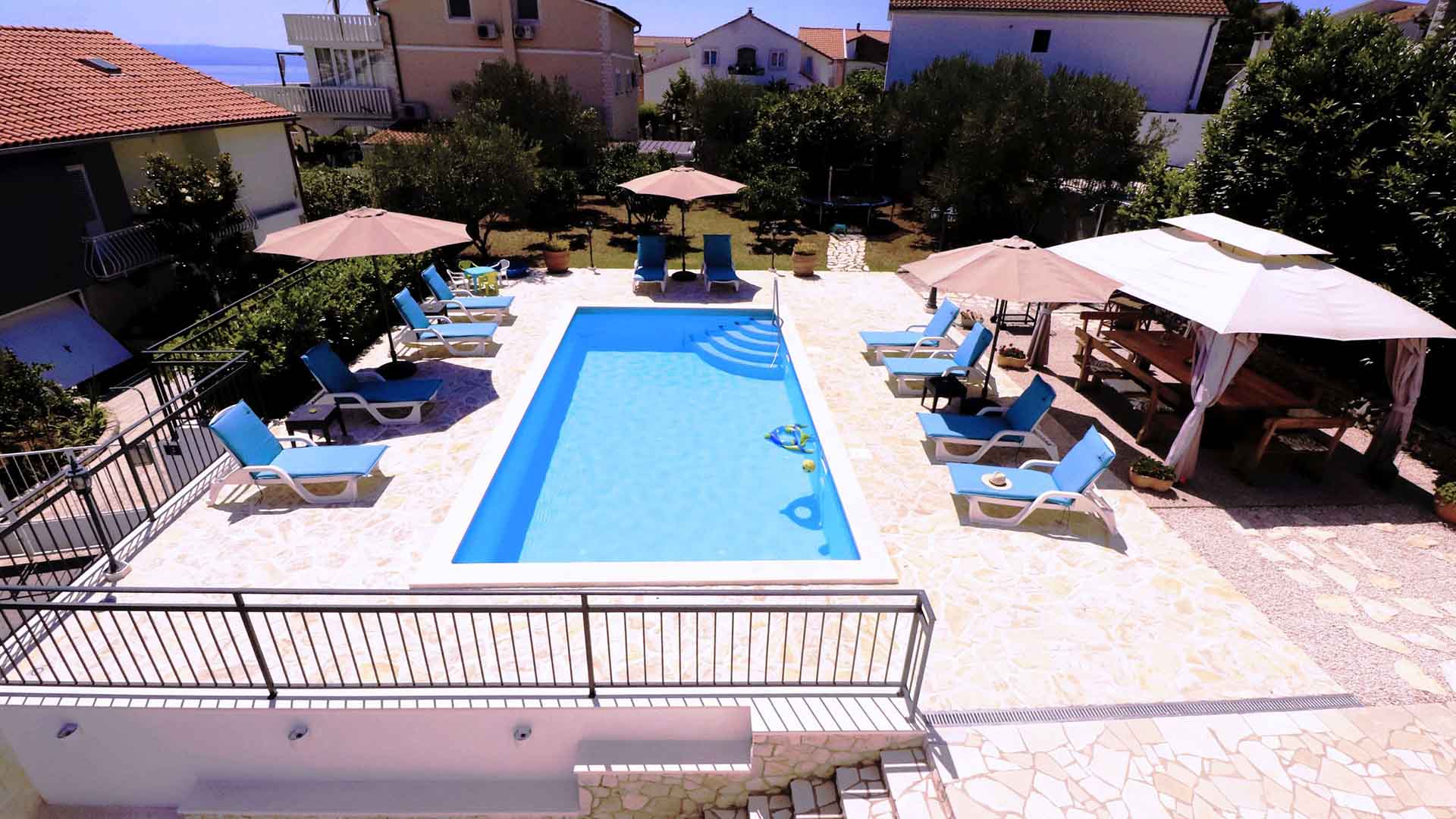 Holiday house Reni with pool near beach - Eos Croatia
