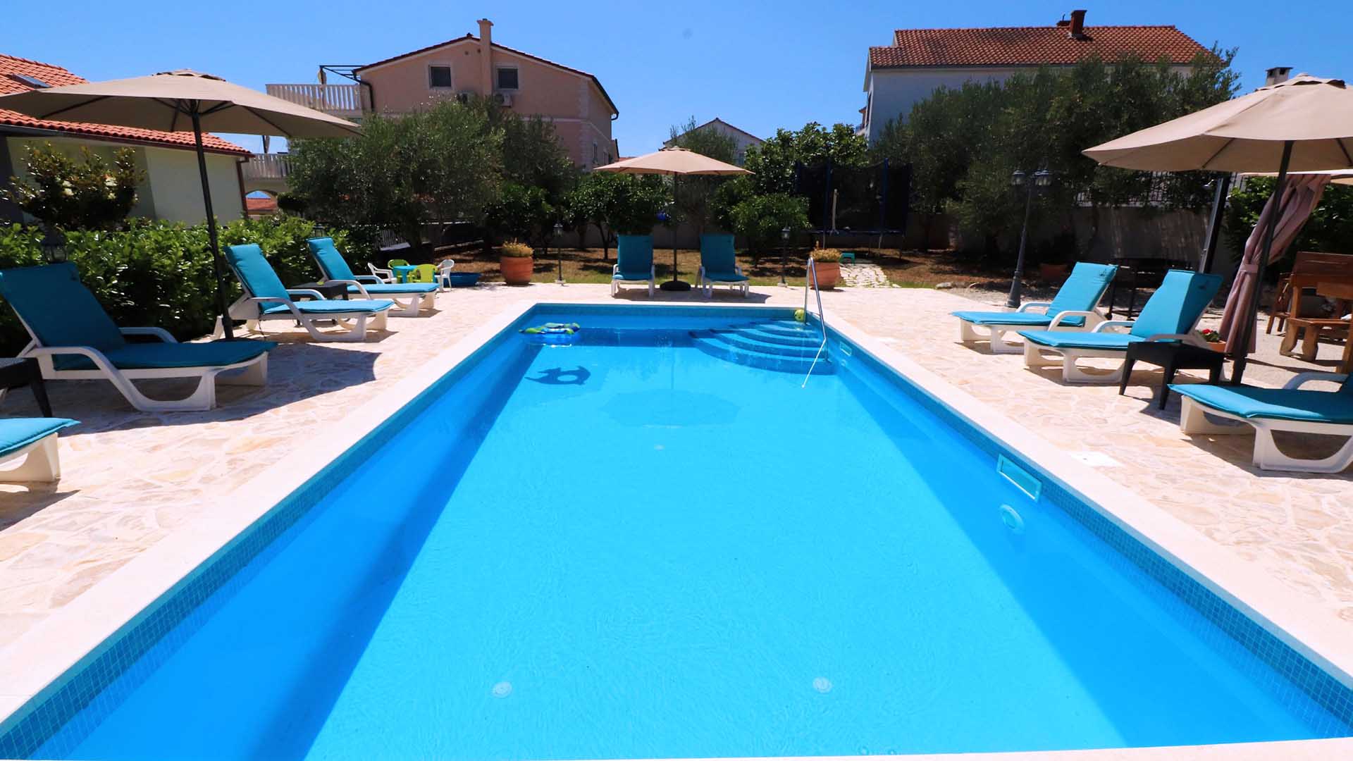 Holiday house Reni with pool near beach - Eos Croatia
