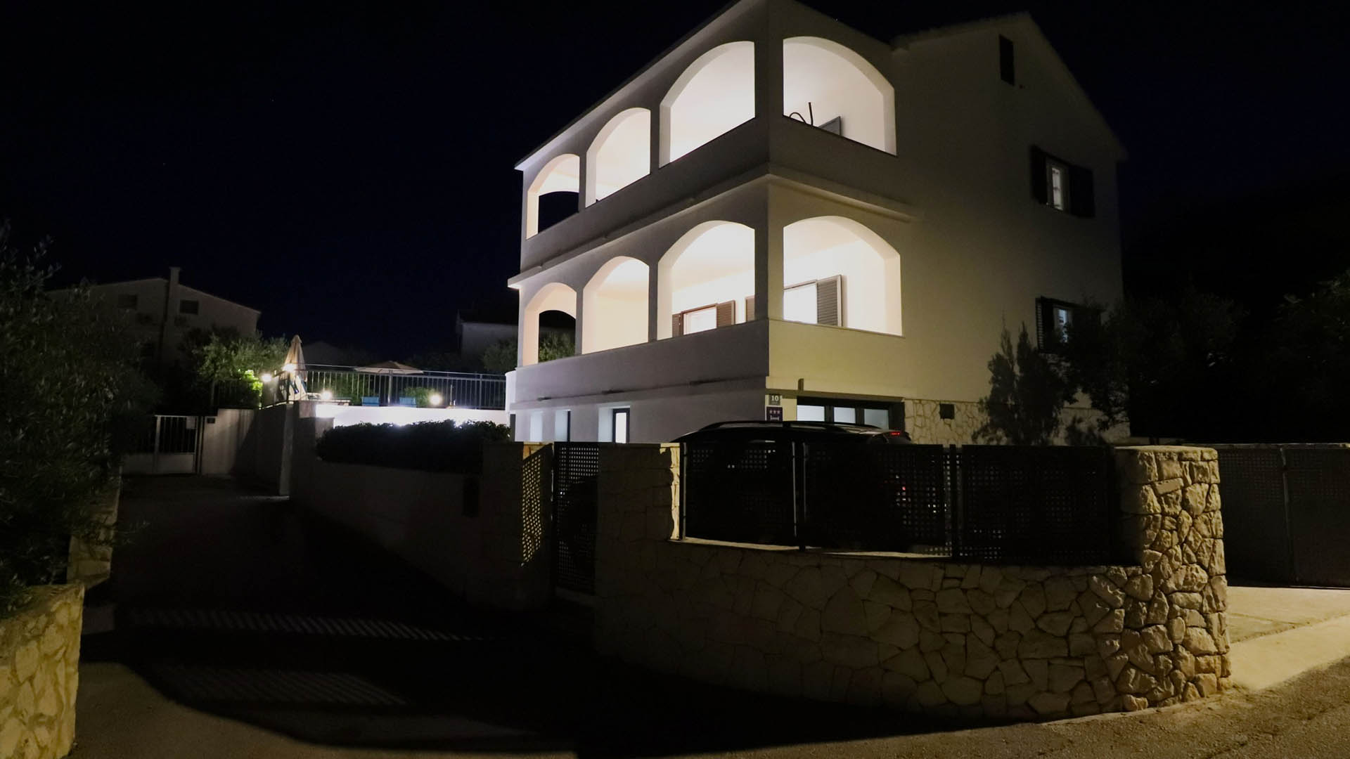 Holiday house Reni with pool near beach - Eos Croatia