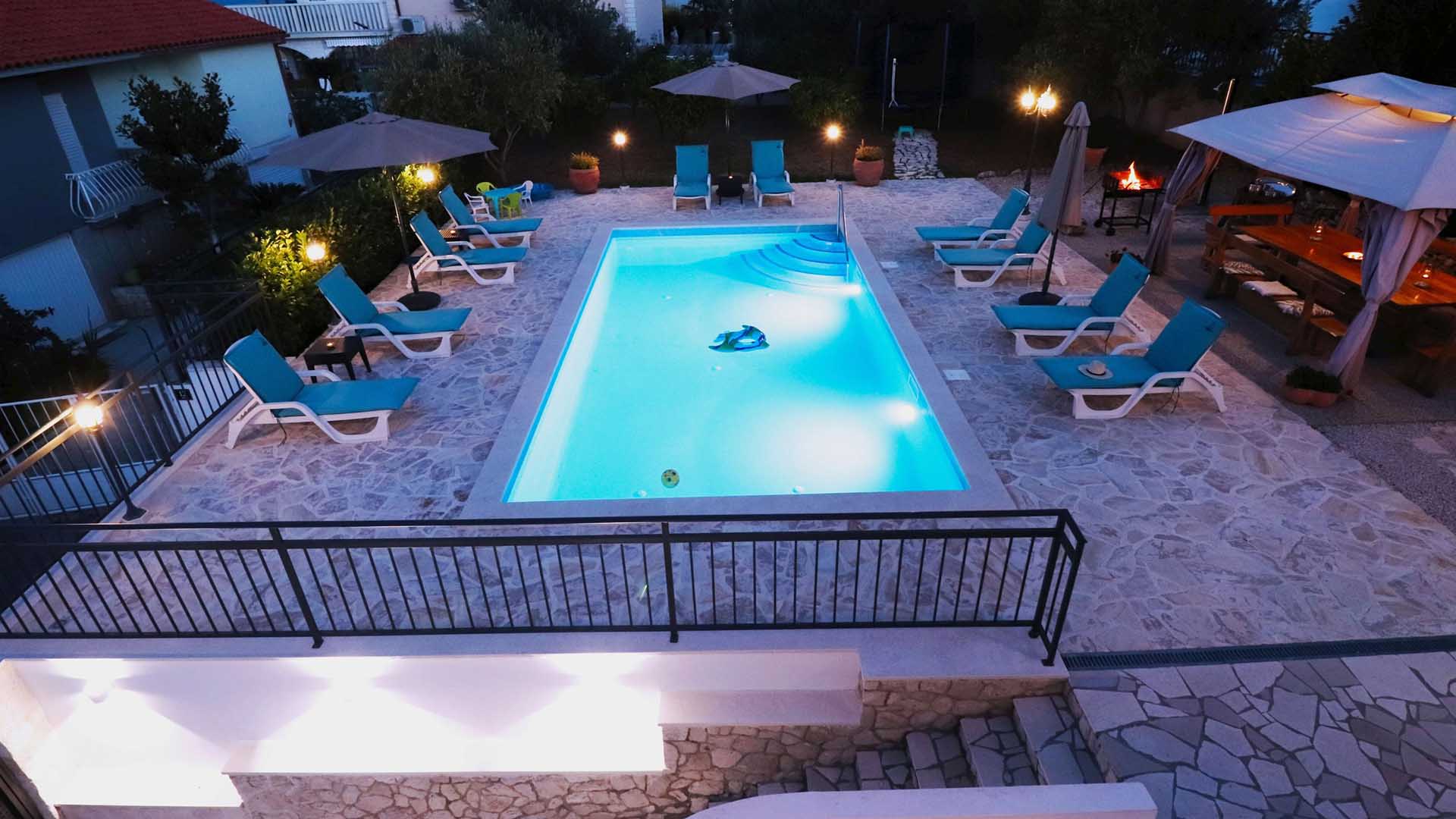 Holiday house Reni with pool near beach - Eos Croatia