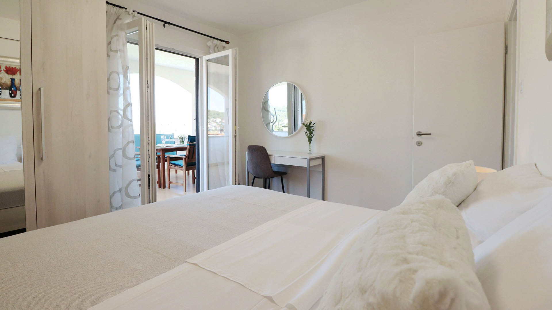 Holiday house Reni with pool near beach - Eos Croatia