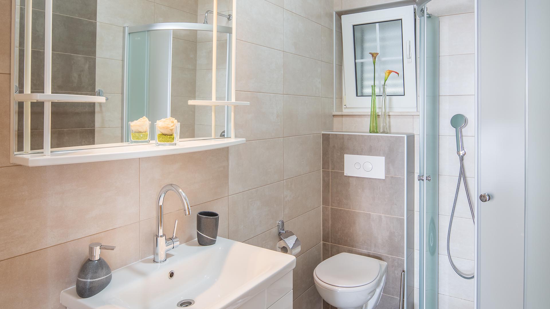 Apartment Delight 3 with seaview balcony near beach - Eos Croatia
