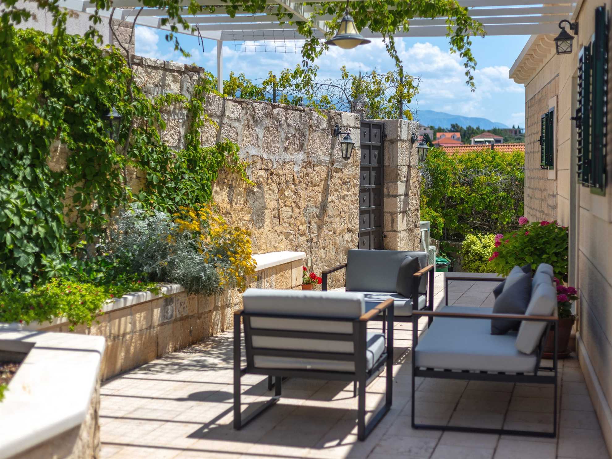 Seaview villa Mirabella with pool near beach - Eos Croatia