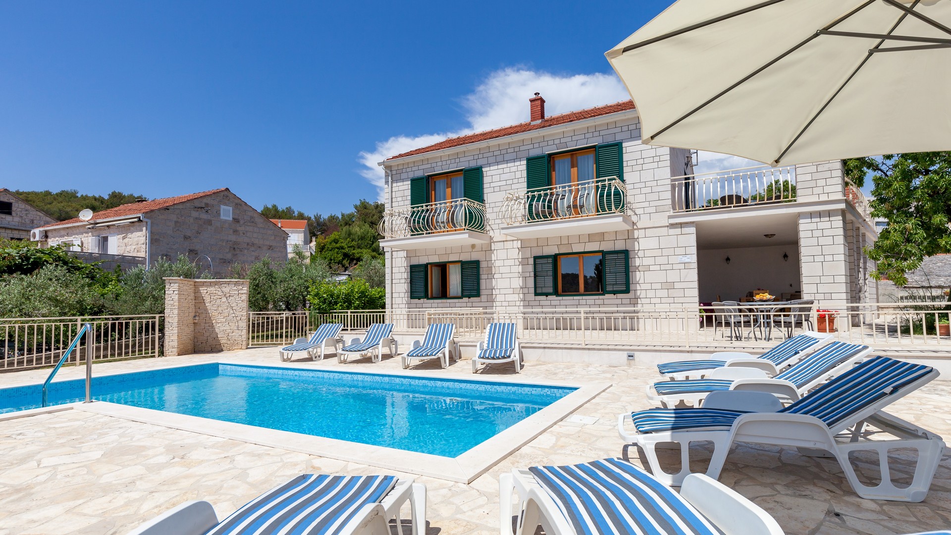 Villa Storia - EOS CROATIA