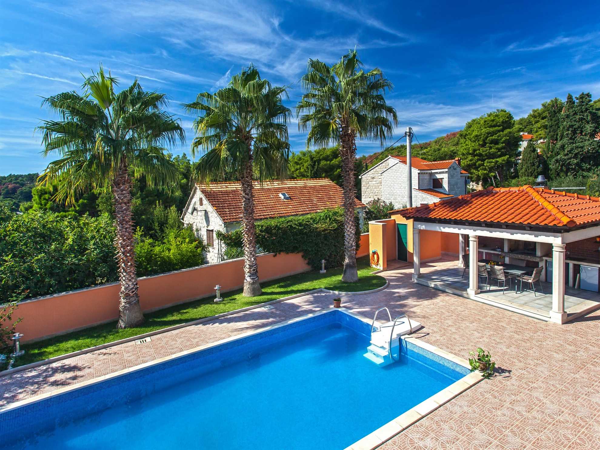 Charming villa Adora with pool near beach - Eos Croatia