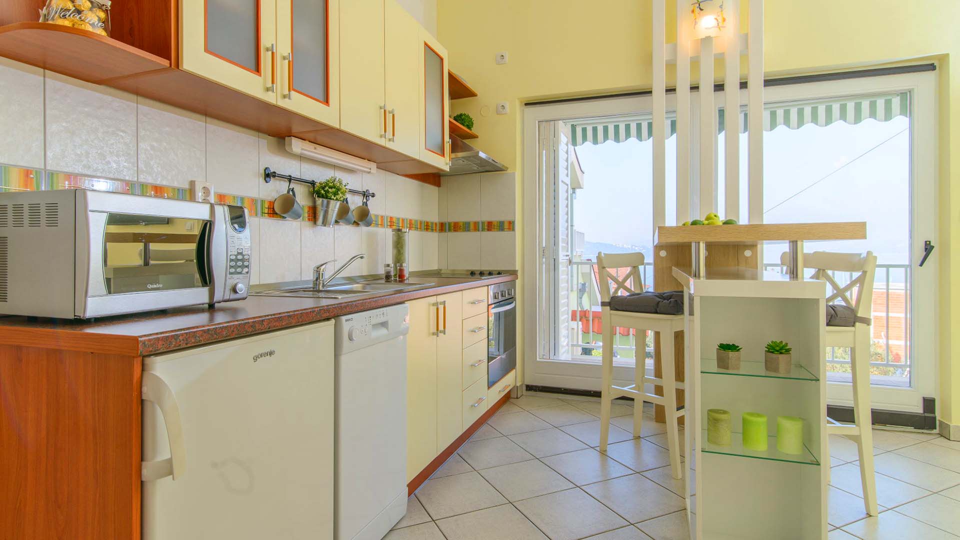 Apartment Maris 1B - EOS CROATIA