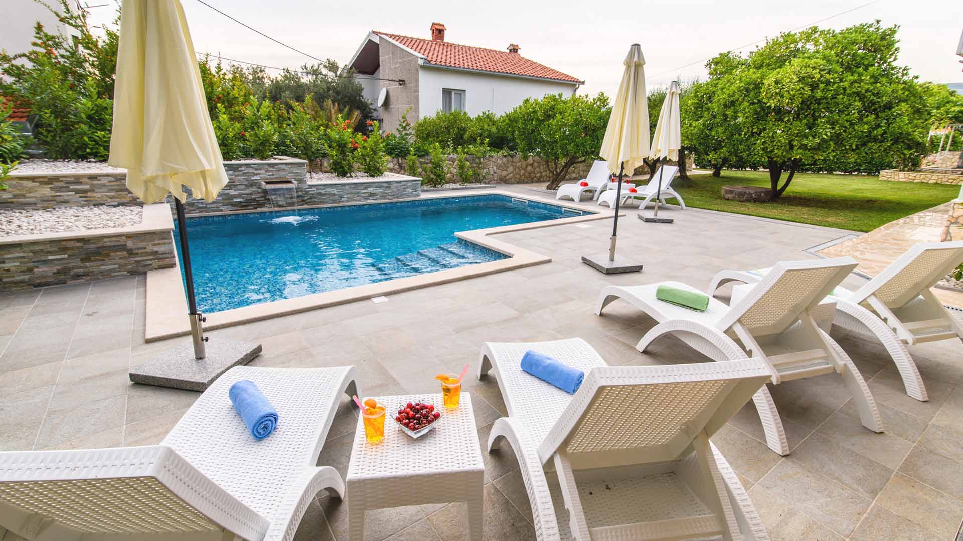 Apartment Maris 2B - EOS CROATIA