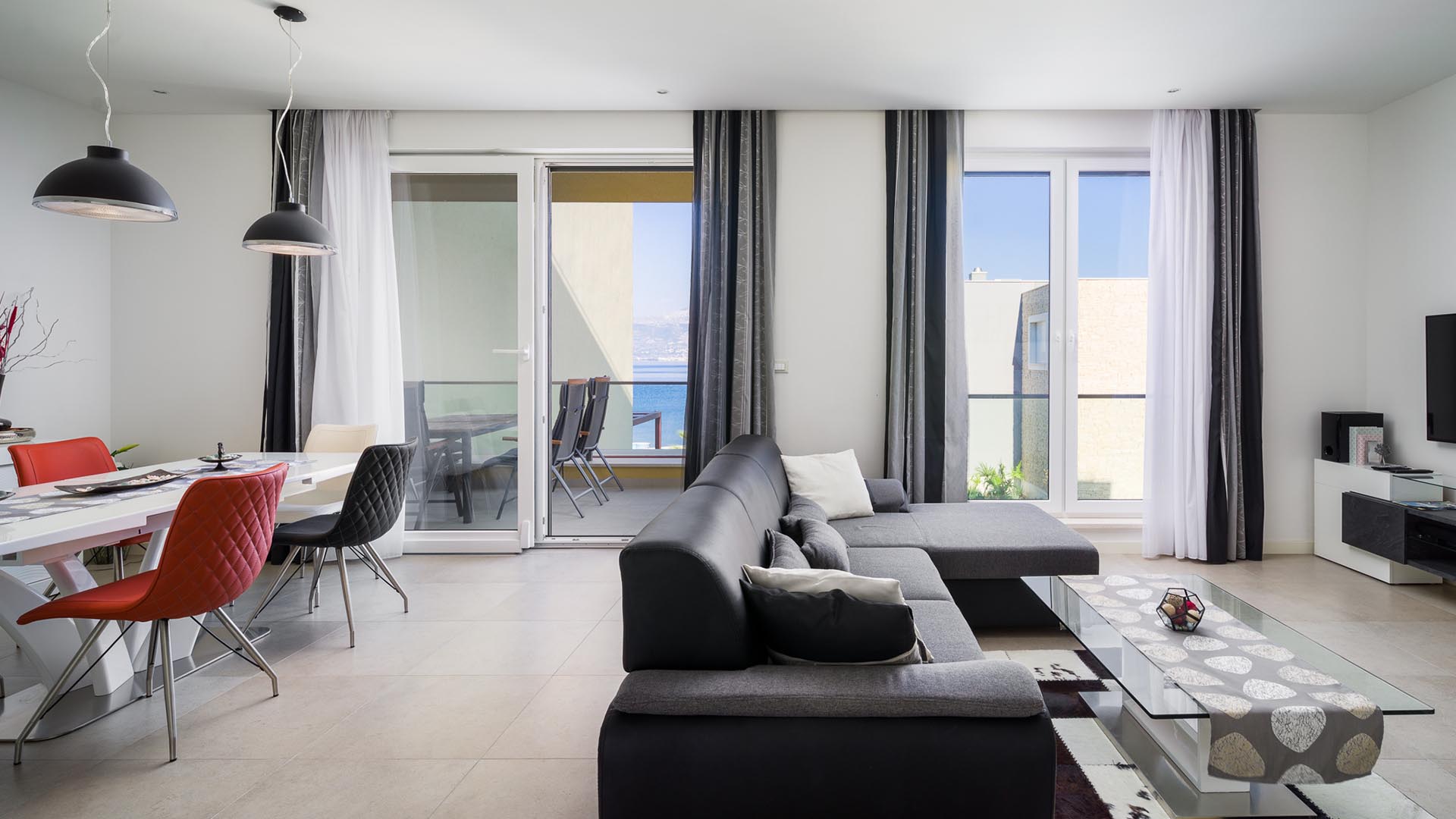 Luxury beachside apartment Golden D2 with balcony - Eos Croatia