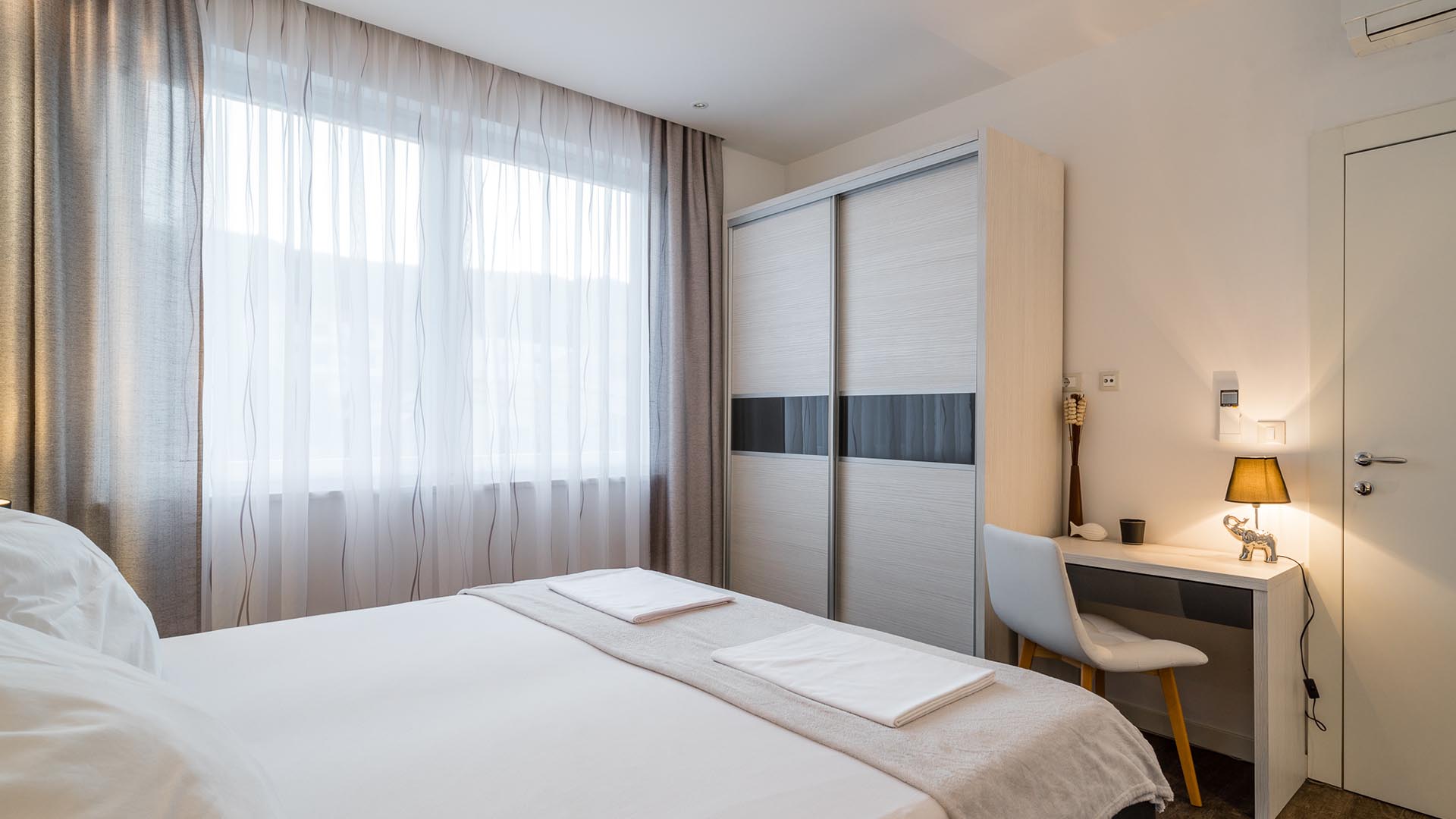 Luxury beachside apartment Golden D3 - Eos Croatia