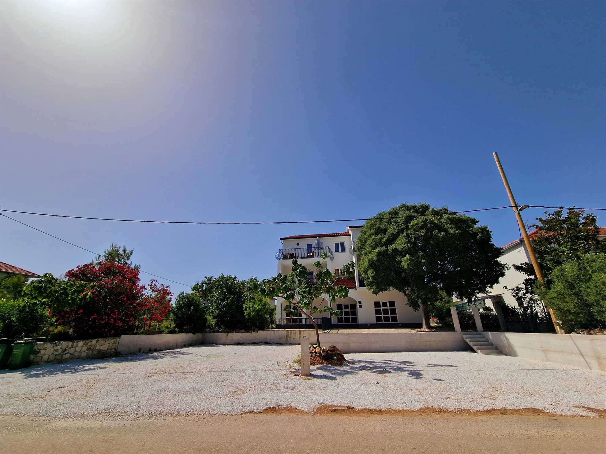 Apartment Esthera 1  - EOS CROATIA