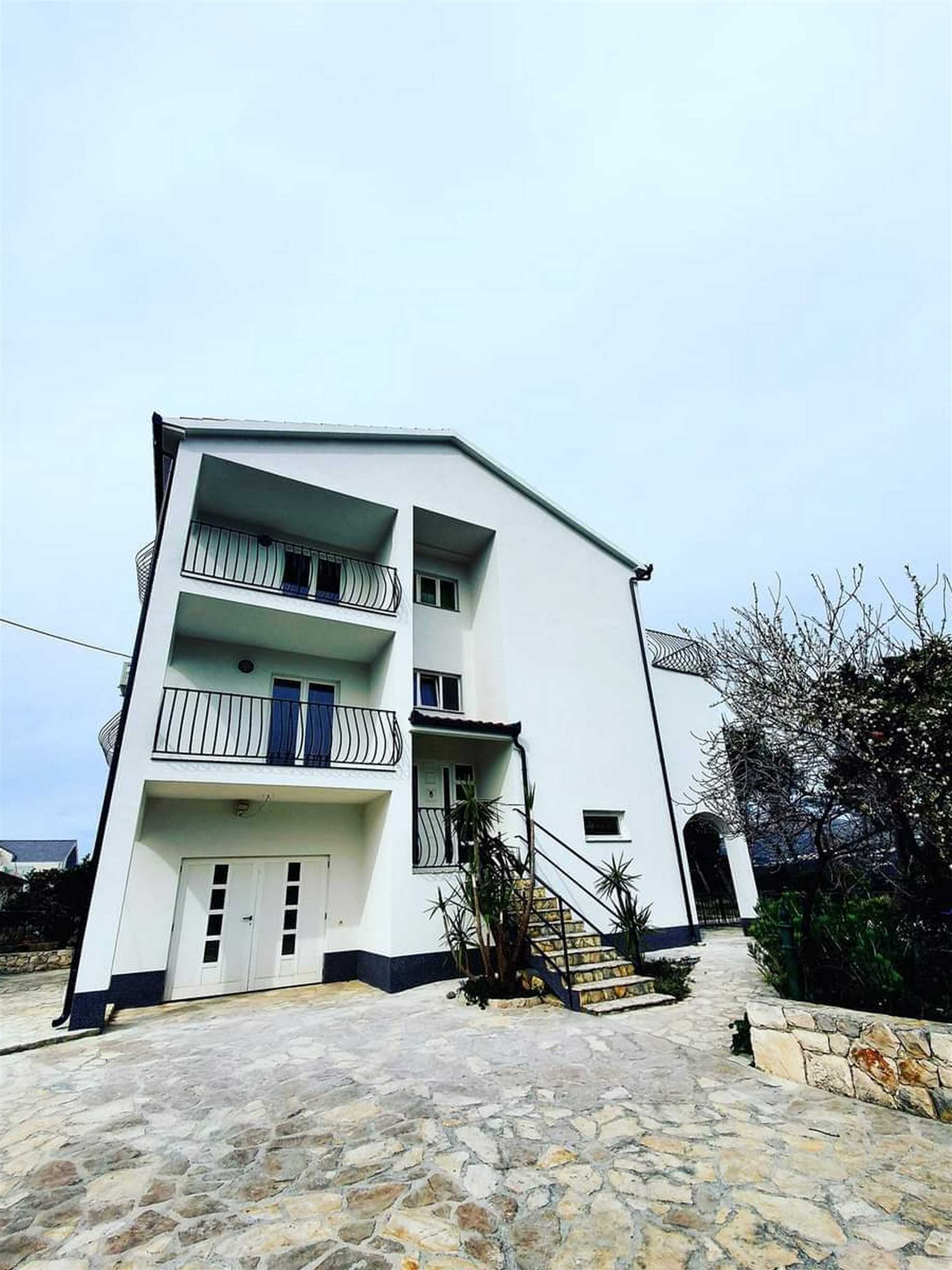 Apartment Esthera 1  - EOS CROATIA