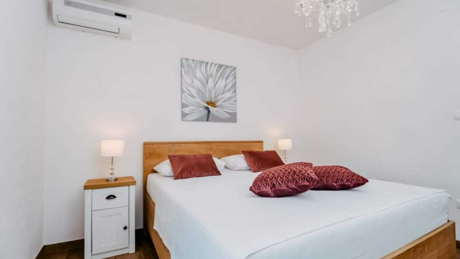 Apartment Esthera 1  - EOS CROATIA