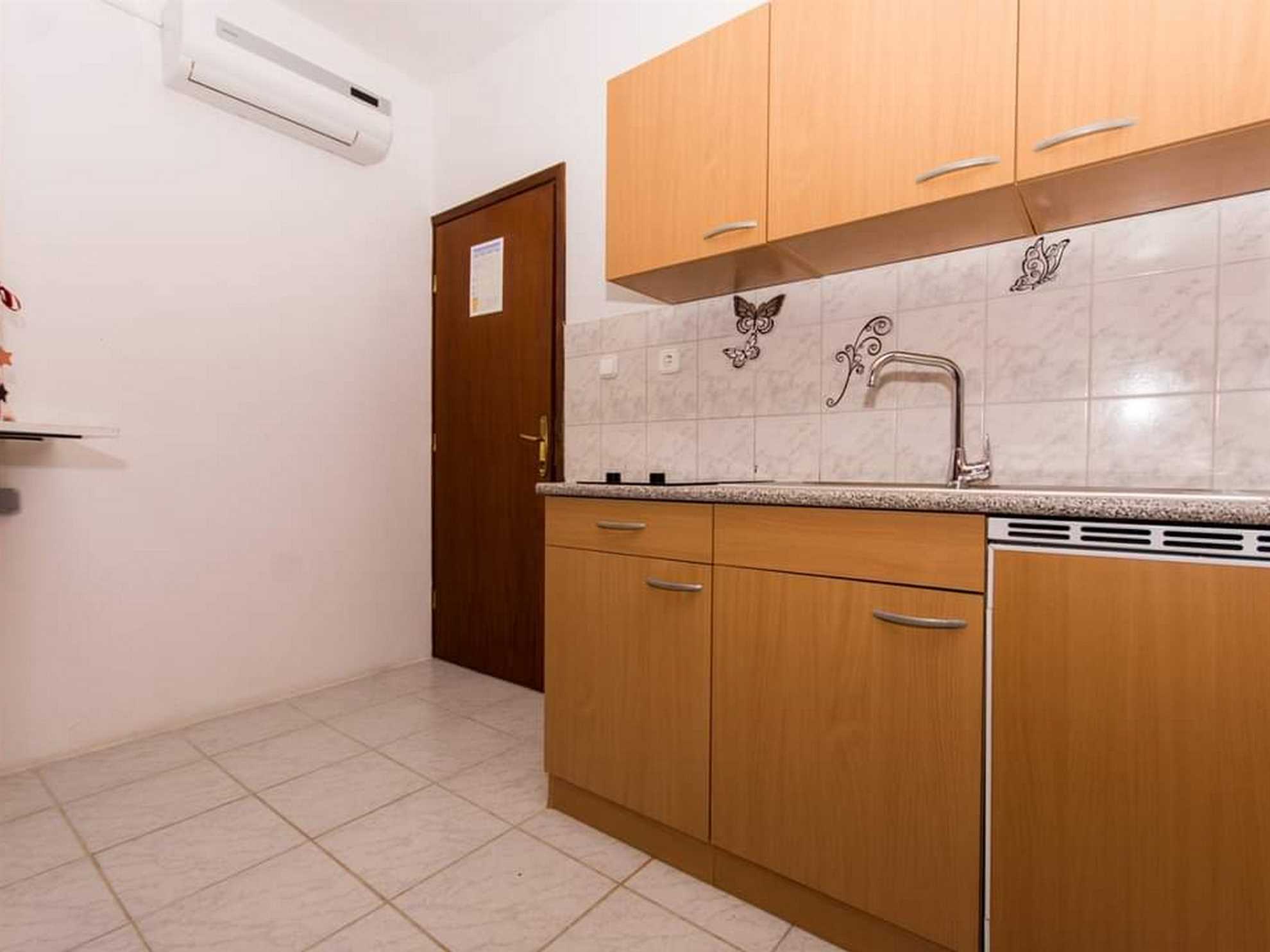 Apartment Esthera 3 - EOS CROATIA