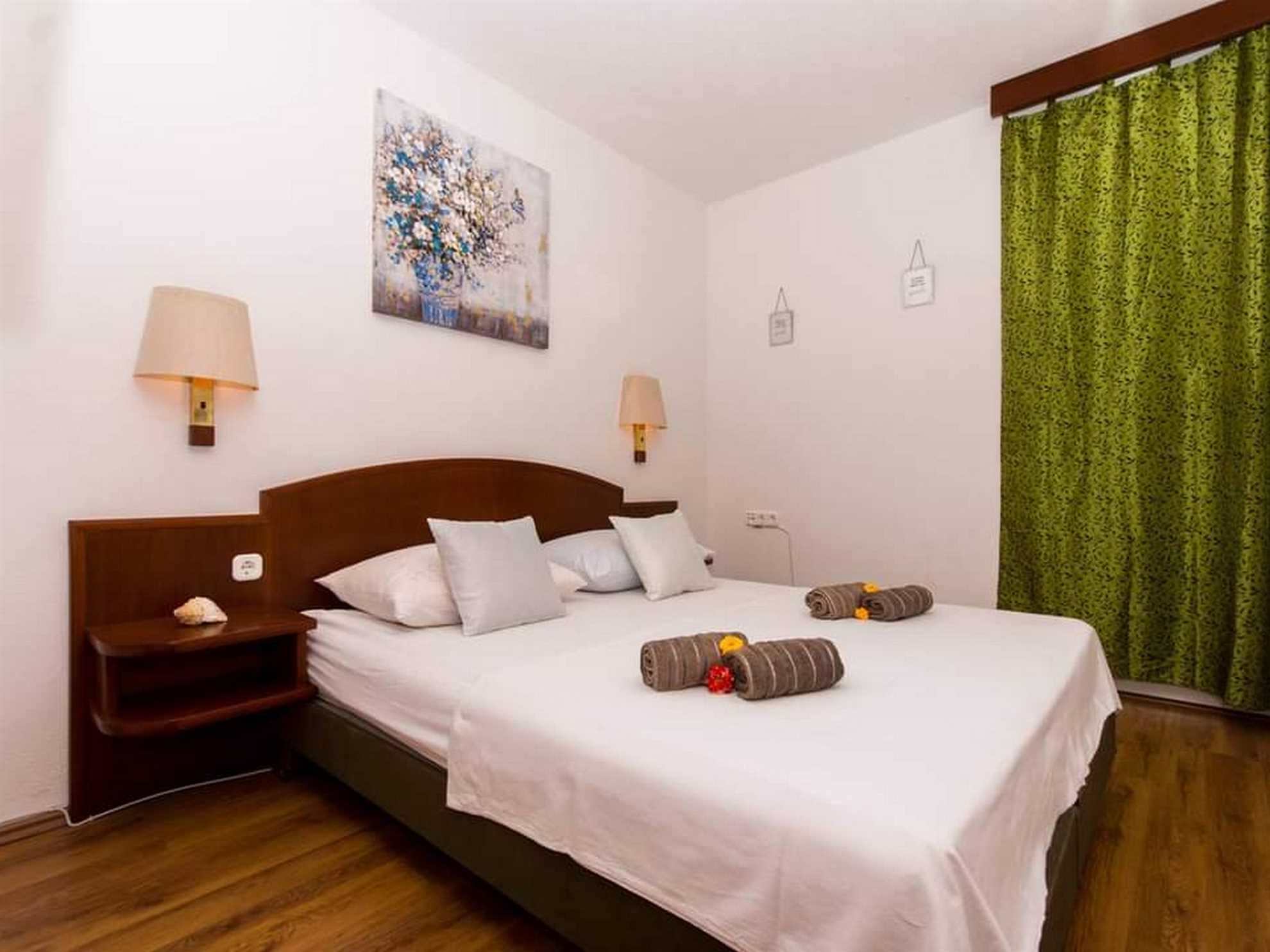 Apartment Esthera 3 - EOS CROATIA