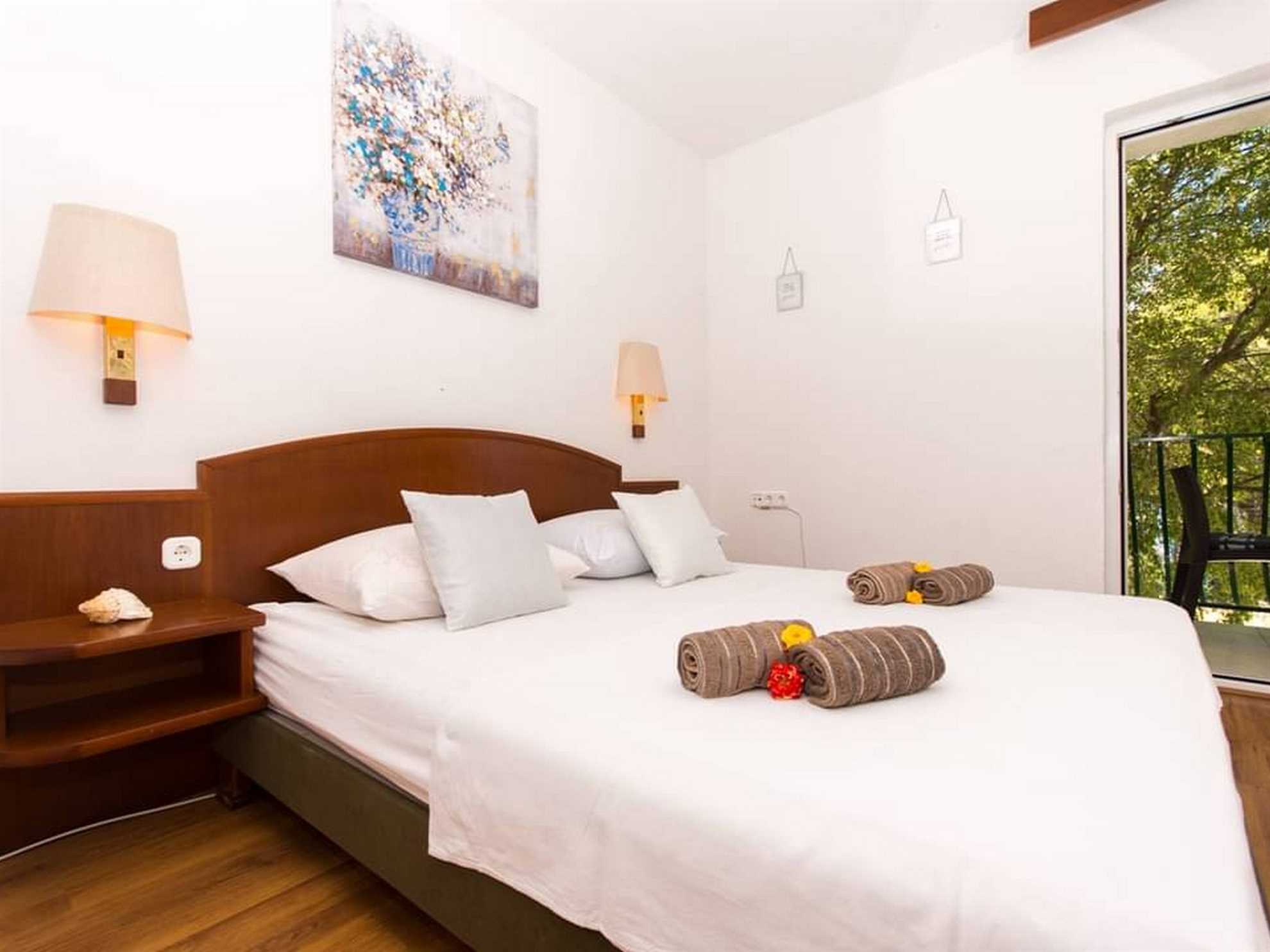 Apartment Esthera 3 - EOS CROATIA