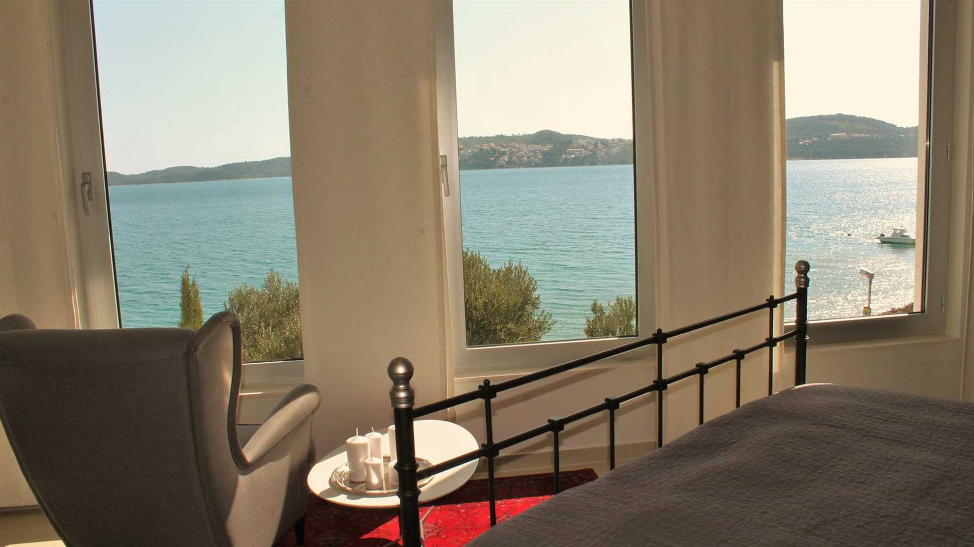 Luxury apartment Sea Note with shared pool - EOS CROATIA
