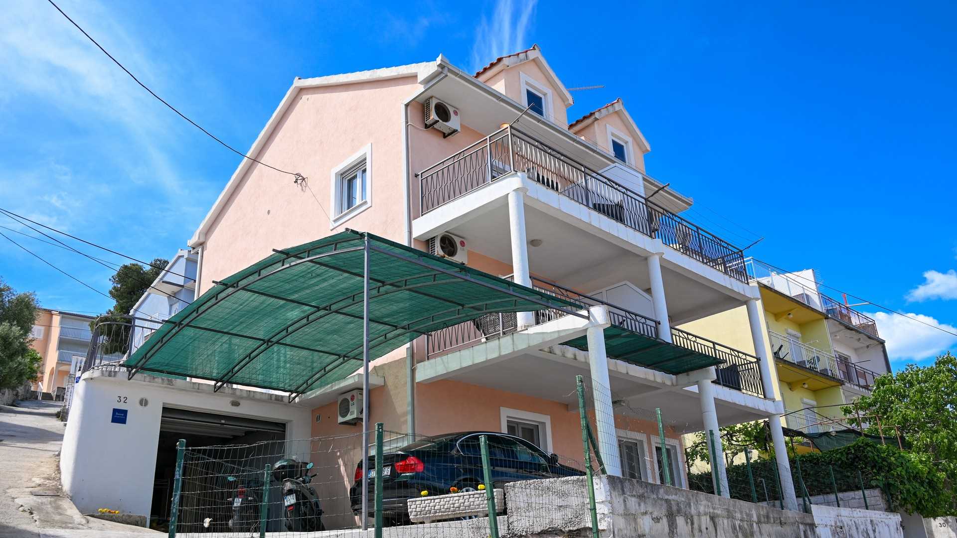 Apartment Narona 1