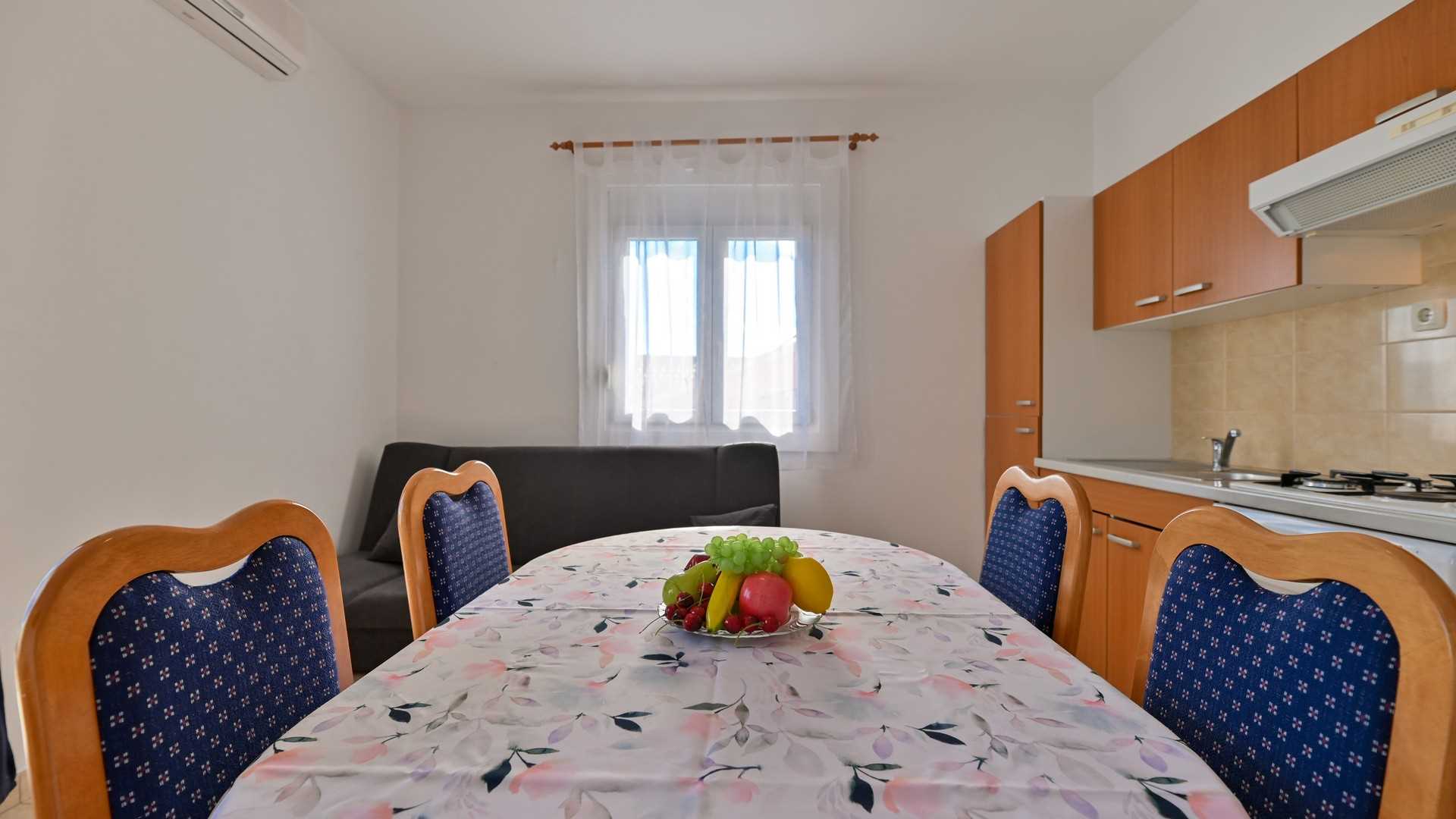 Apartment Narona 4
