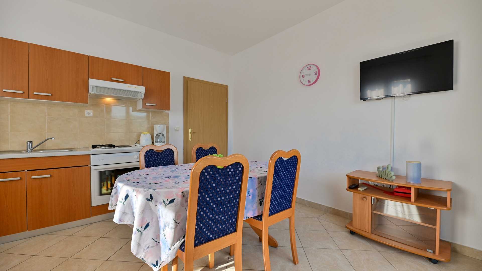 Apartment Narona 4