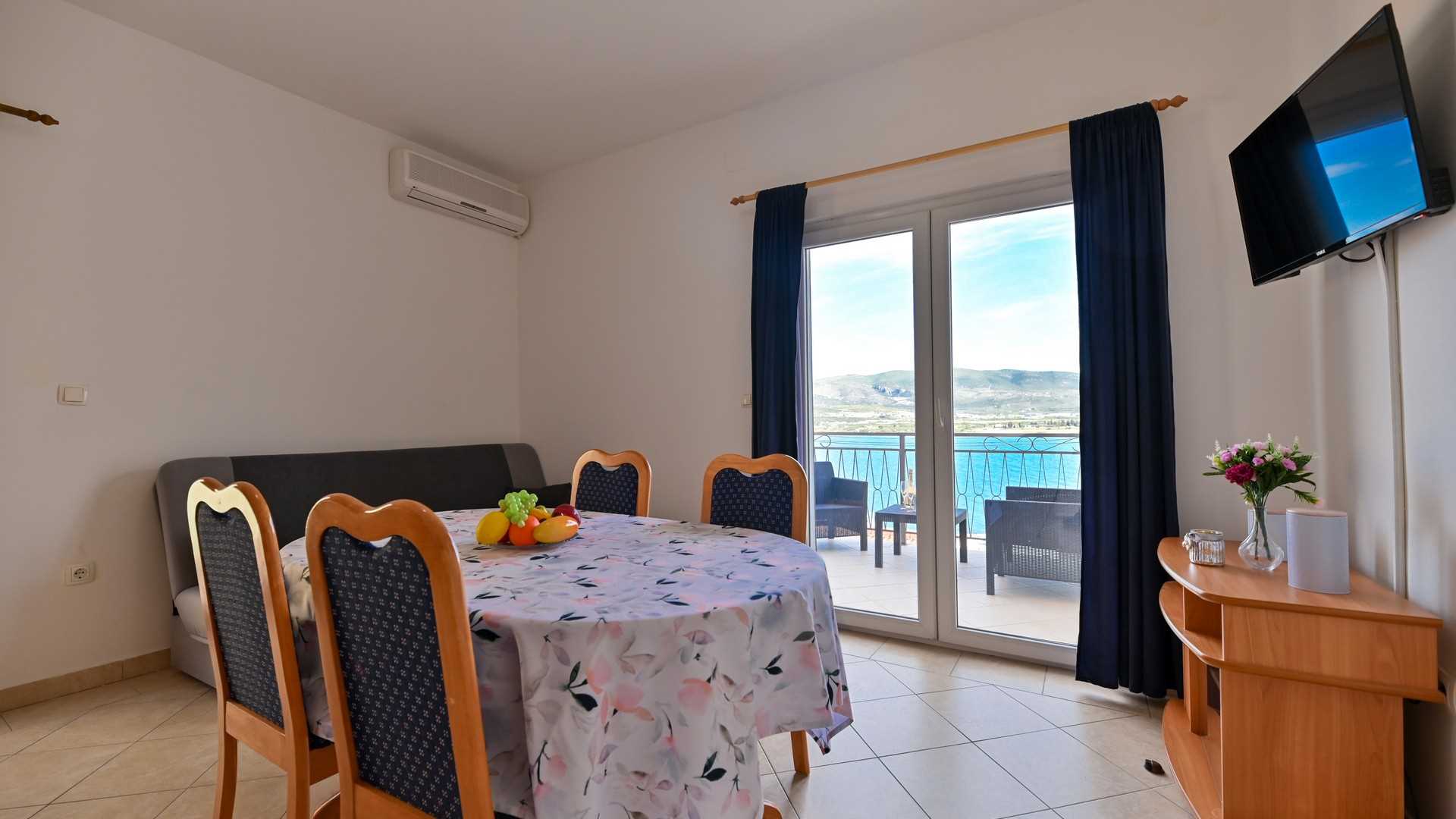 Holiday house Narona