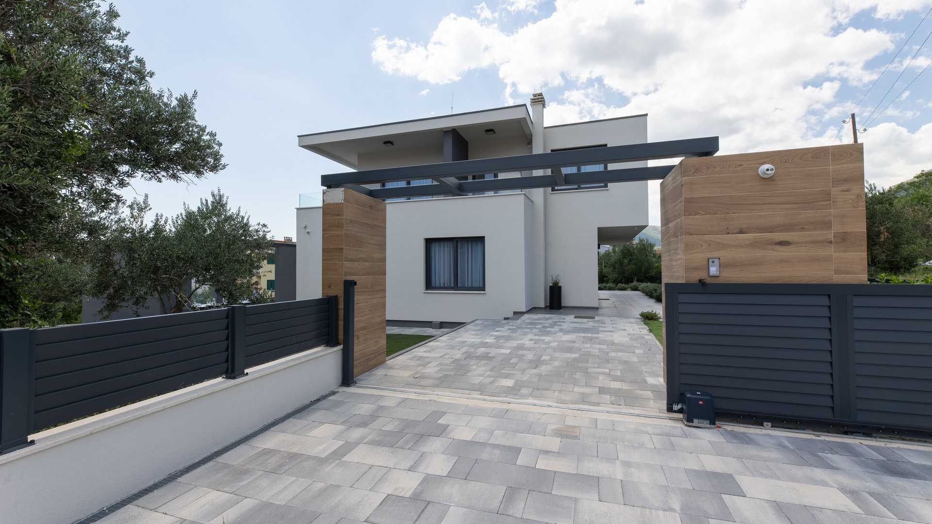 Luxury villa Orchid