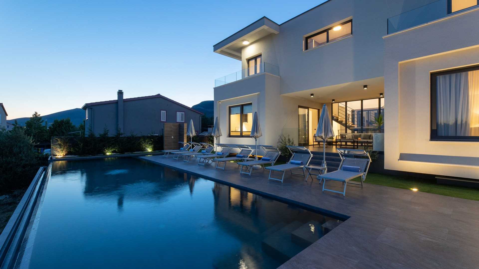 Luxury villa Orchid