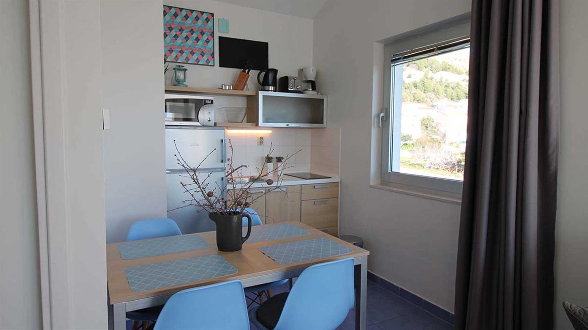 Beachside apartment Sea Pearl with seaview balcony - EOS CROATIA