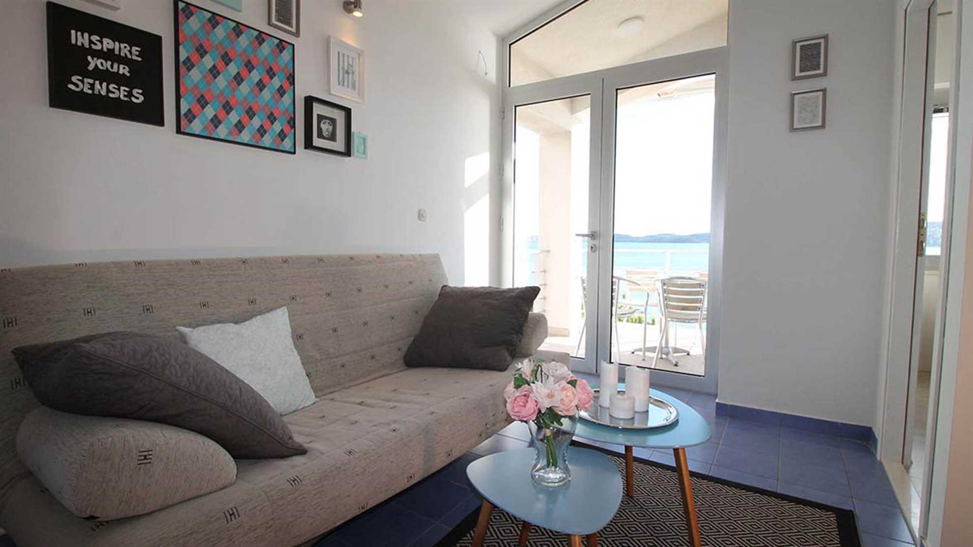 Beachside apartment Sea Pearl with seaview balcony - EOS CROATIA