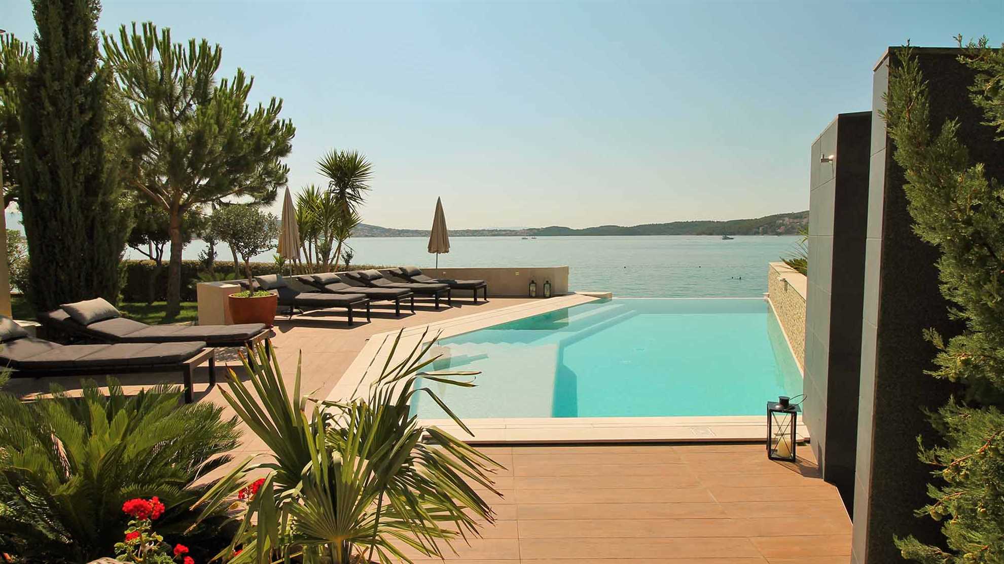 Beachside apartment Sea Pearl with seaview balcony - EOS CROATIA